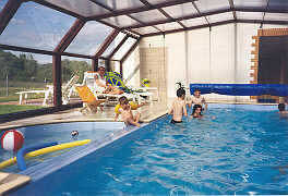 Our two cottages have both acces to the owner's indoor heated swimming pool from april till end of september.